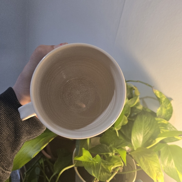 Anthropology E mug - Picture 5 of 5